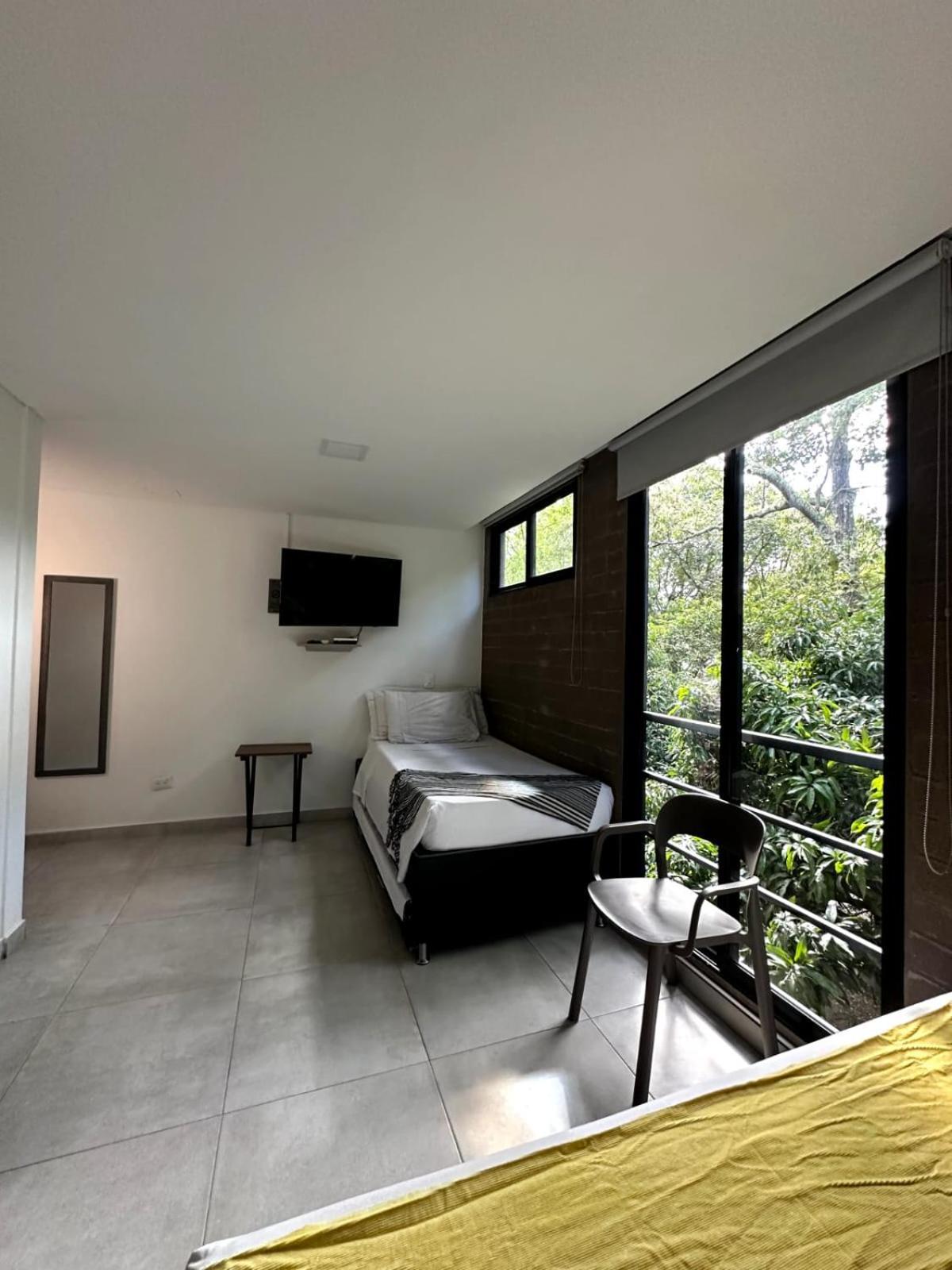 Zona 3* Medellin